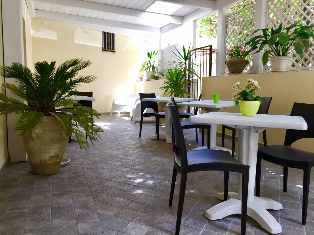 サッサリ Angioy 18 Bed & Breakfast エクステリア 写真