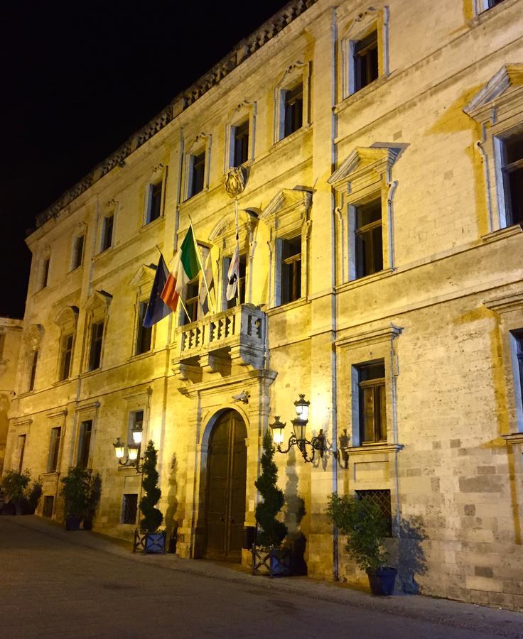サッサリ Angioy 18 Bed & Breakfast エクステリア 写真
