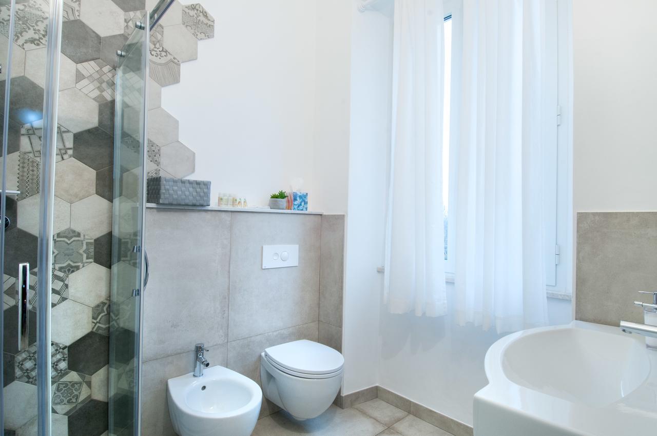 サッサリ Angioy 18 Bed & Breakfast エクステリア 写真